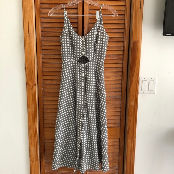 Oh My Love London Button Front Gray Midi Dress - Picture 2 of 7